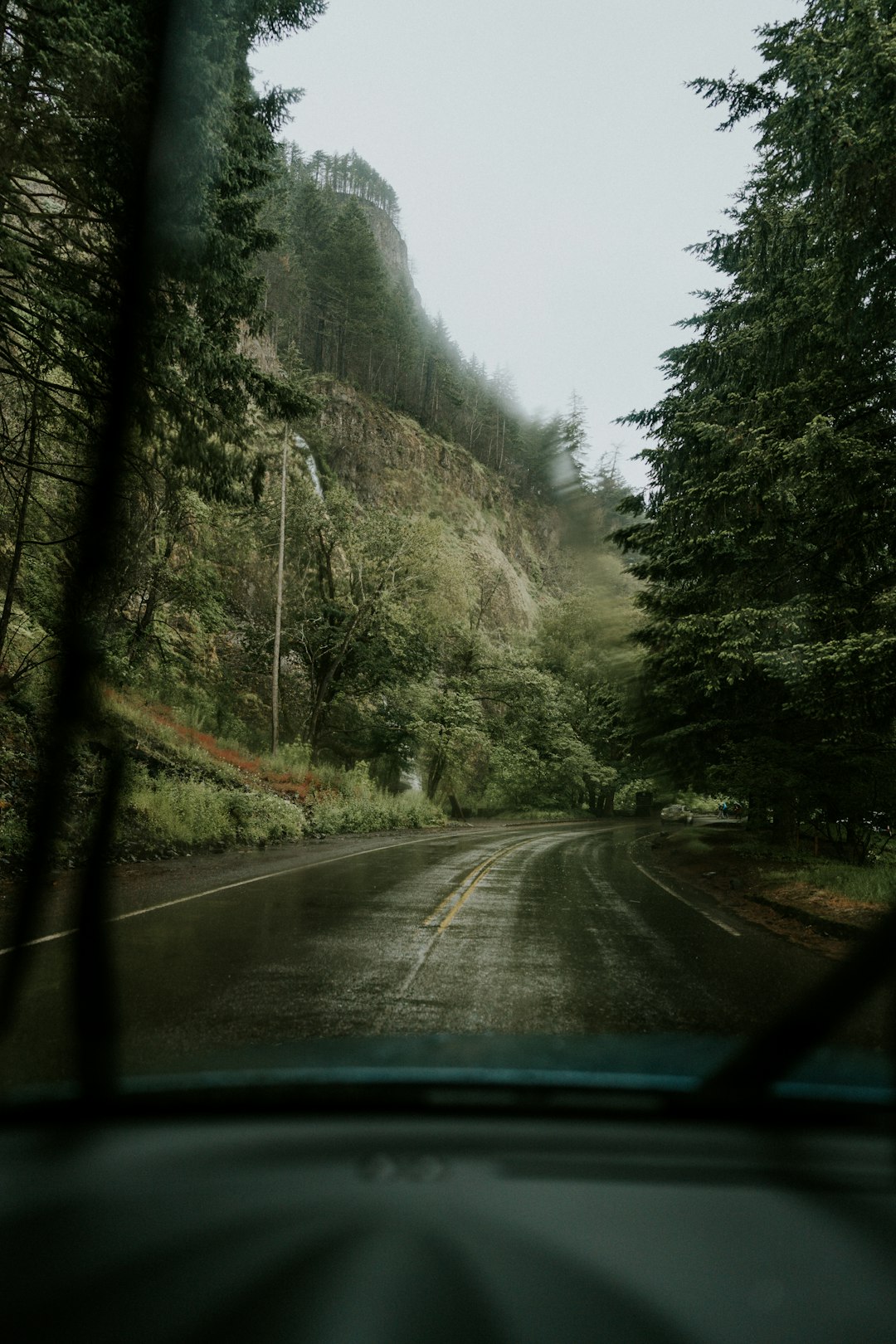 gray asphalt road