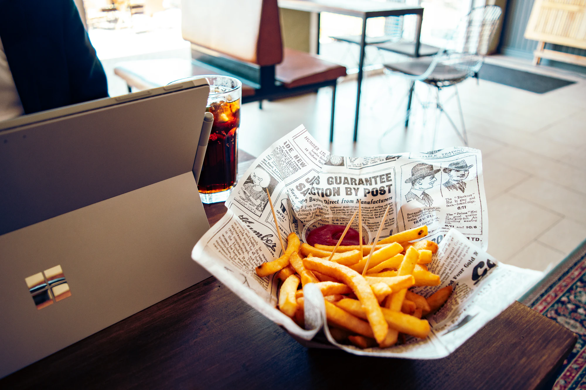 Classic pub food vibes (chips on the table, sharing plates energy)