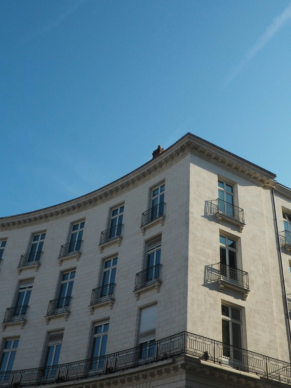 white concrete historic building during daytime