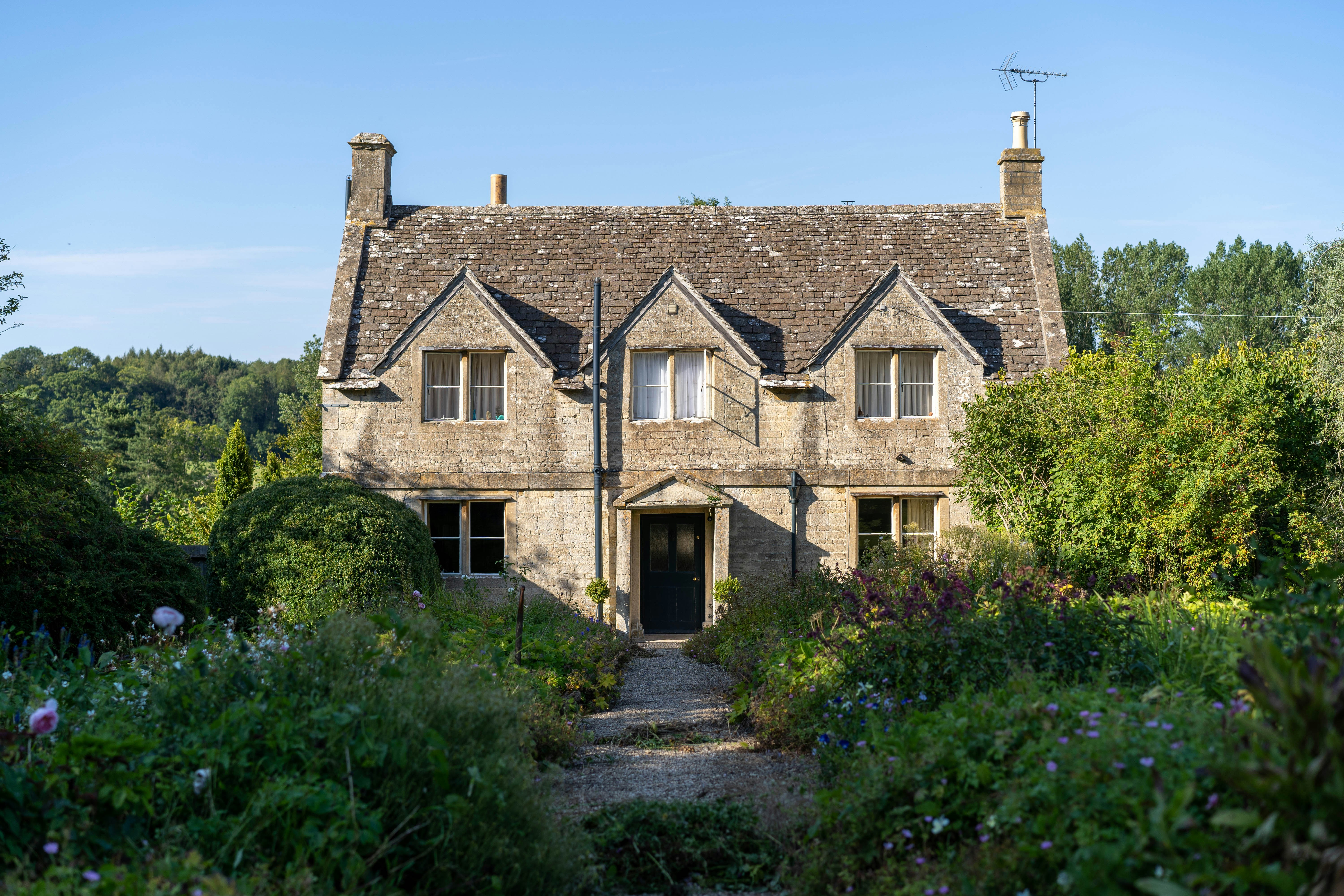 12 Apostles Cottages Pictures Download Free Images On Unsplash