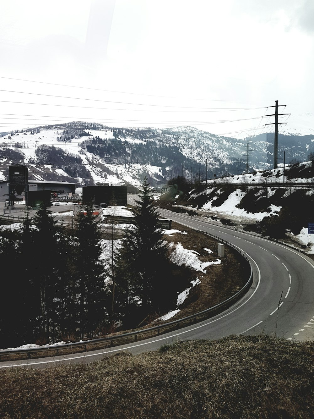 gray road