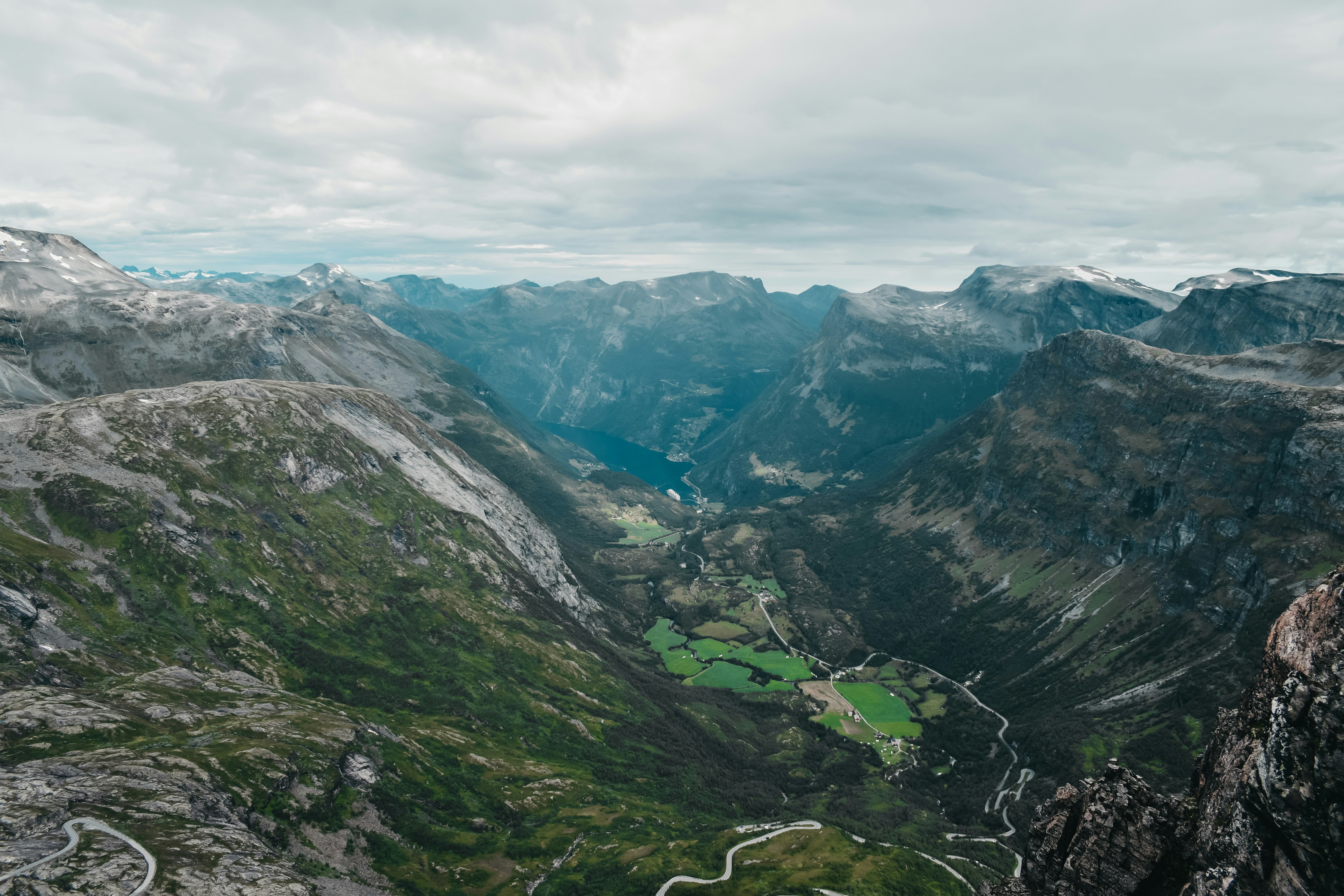 Photo by darya_tryfanava