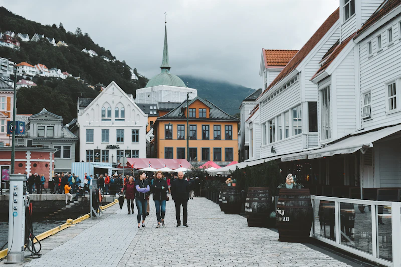 Best Walking Paths and Streets in Bergen to Explore on Foot