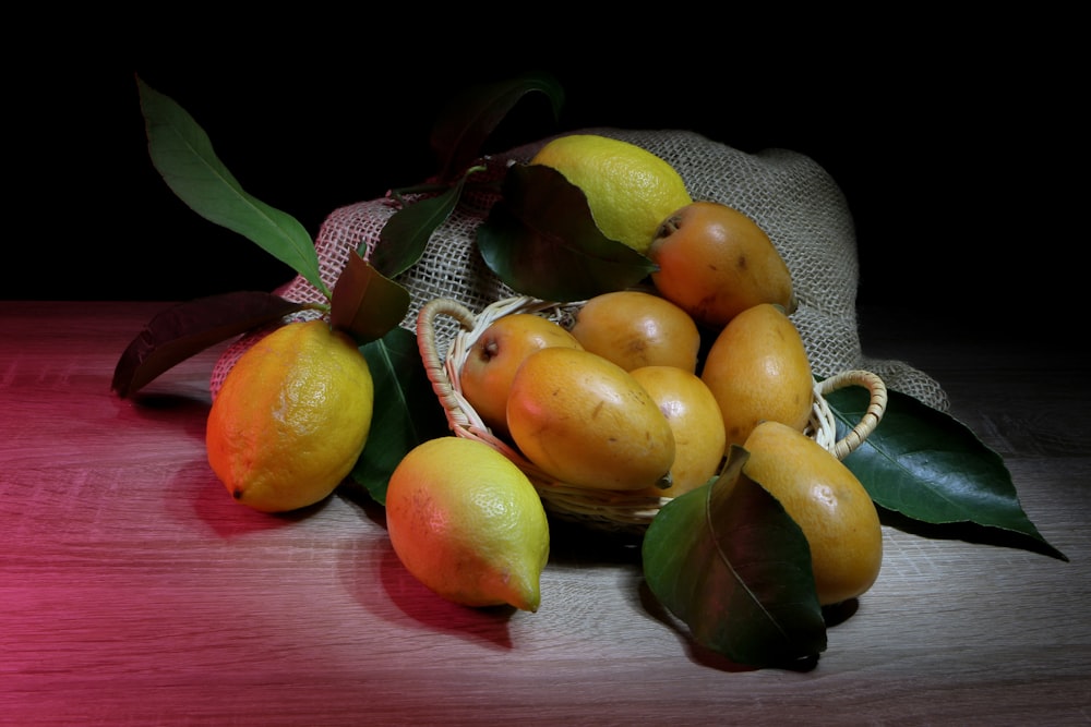 bouquet de fruits jaunes