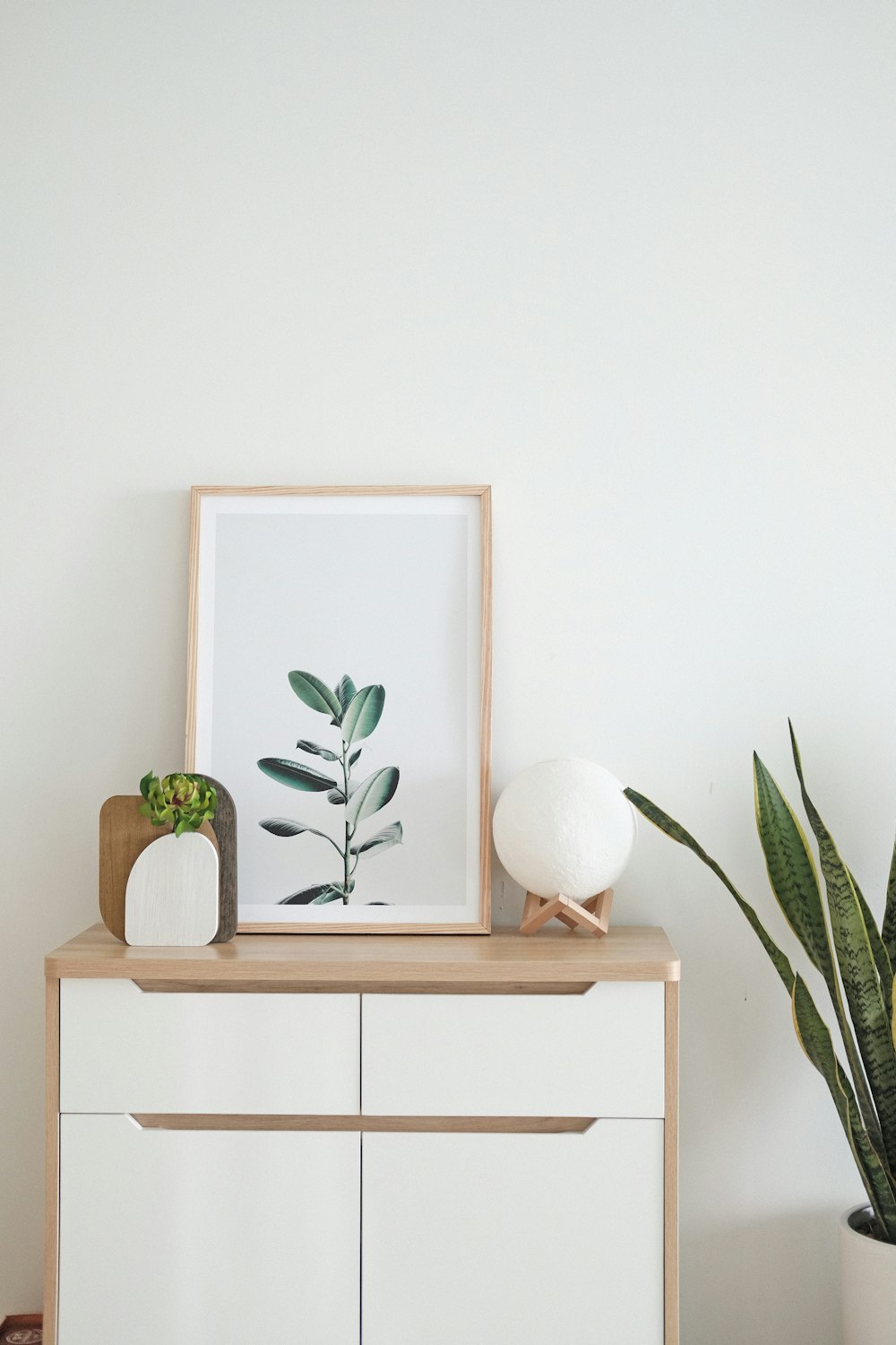 white and brown wooden cabinet