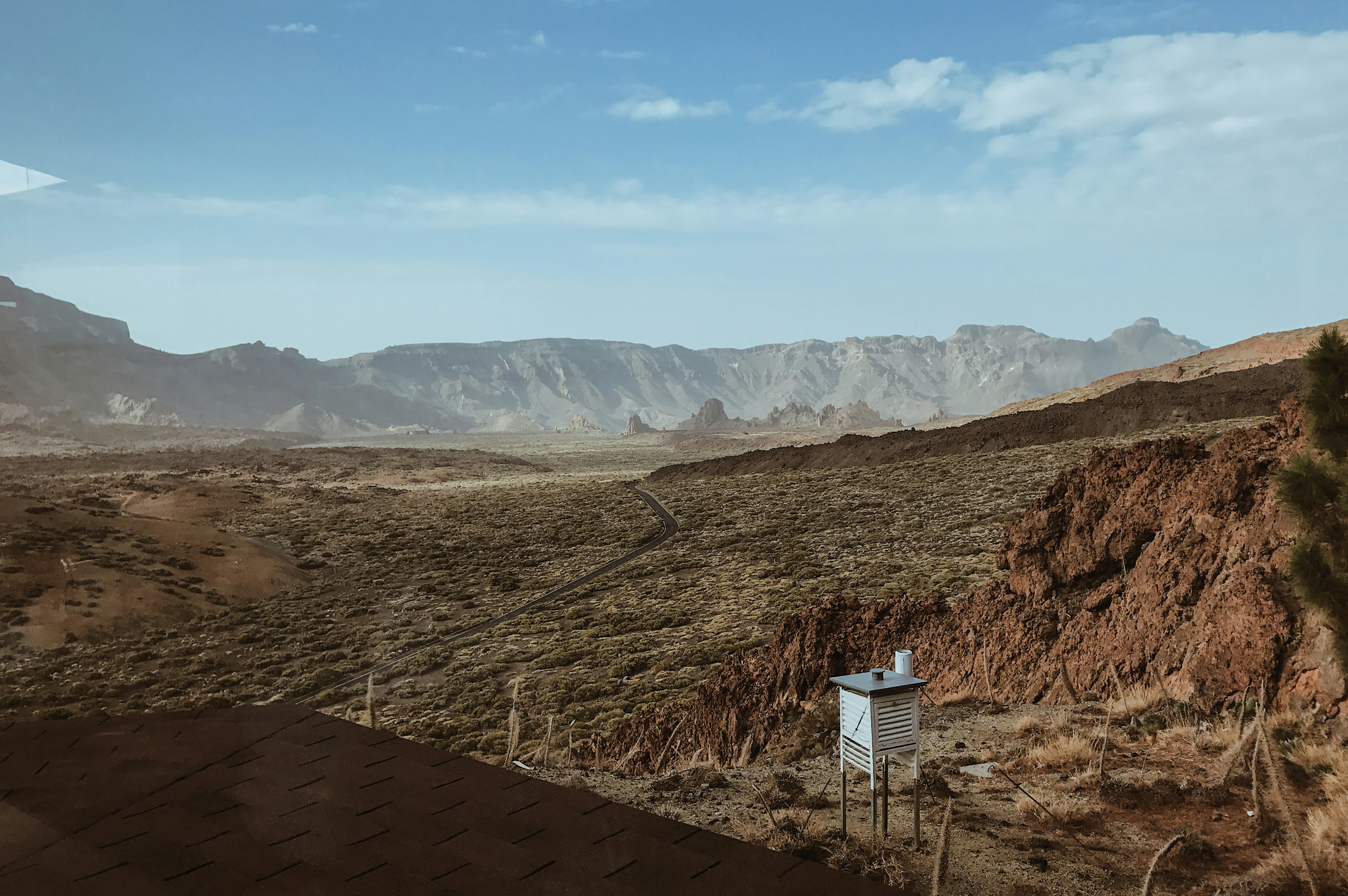 Billionaire Bezos' Blue Origin Launches New Glenn Rocket to Mars