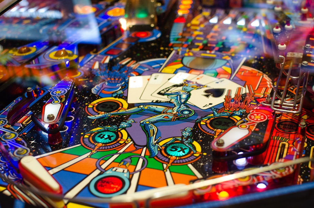 closeup photo of pinball machine