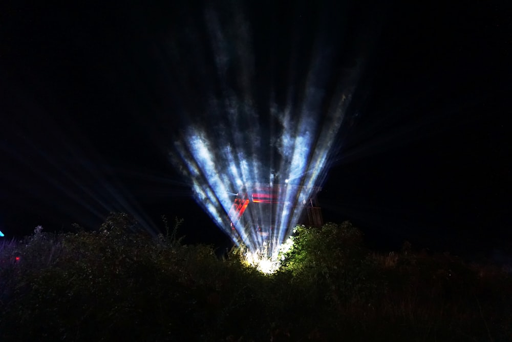 lumière blanche la nuit