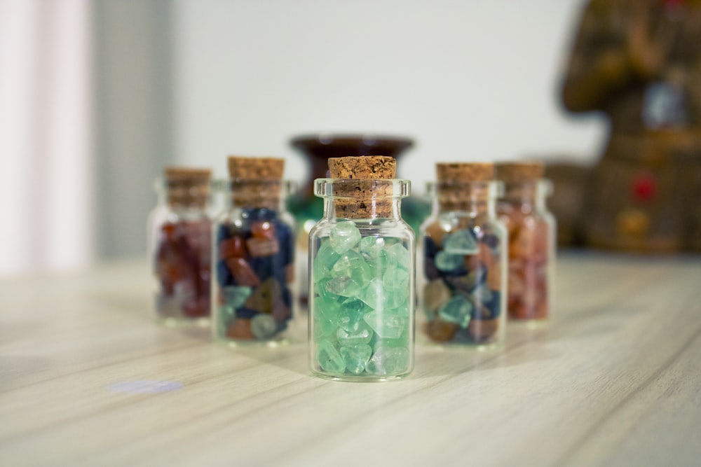 clear glass mini cork jars