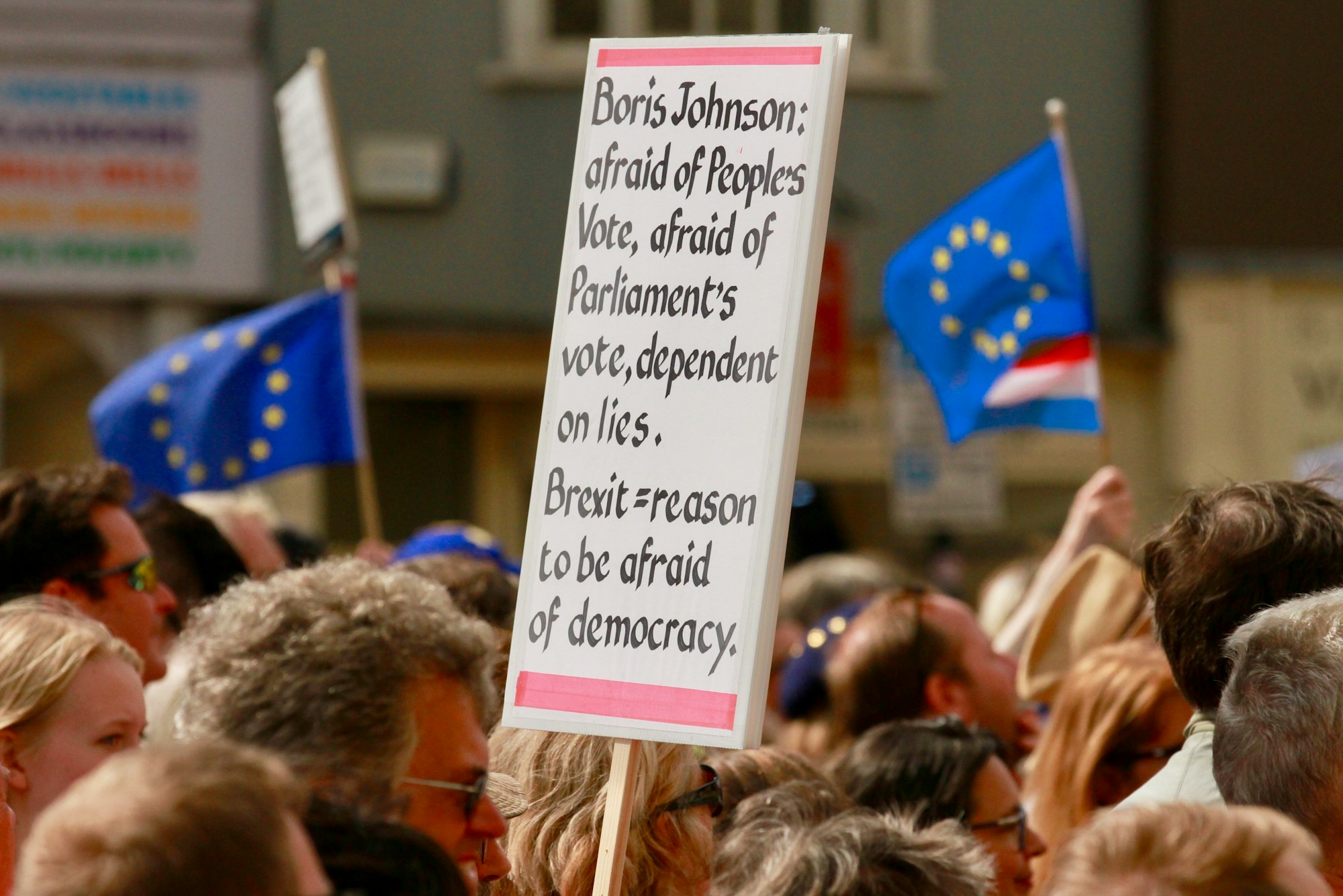 Protest in Oxford against closure of Parliament, in front of Balliol College were Boris Johnson studied (1983-7).