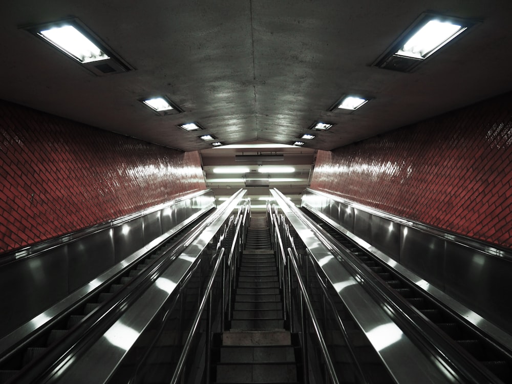 escalators