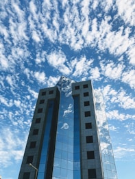high rise building during daytime