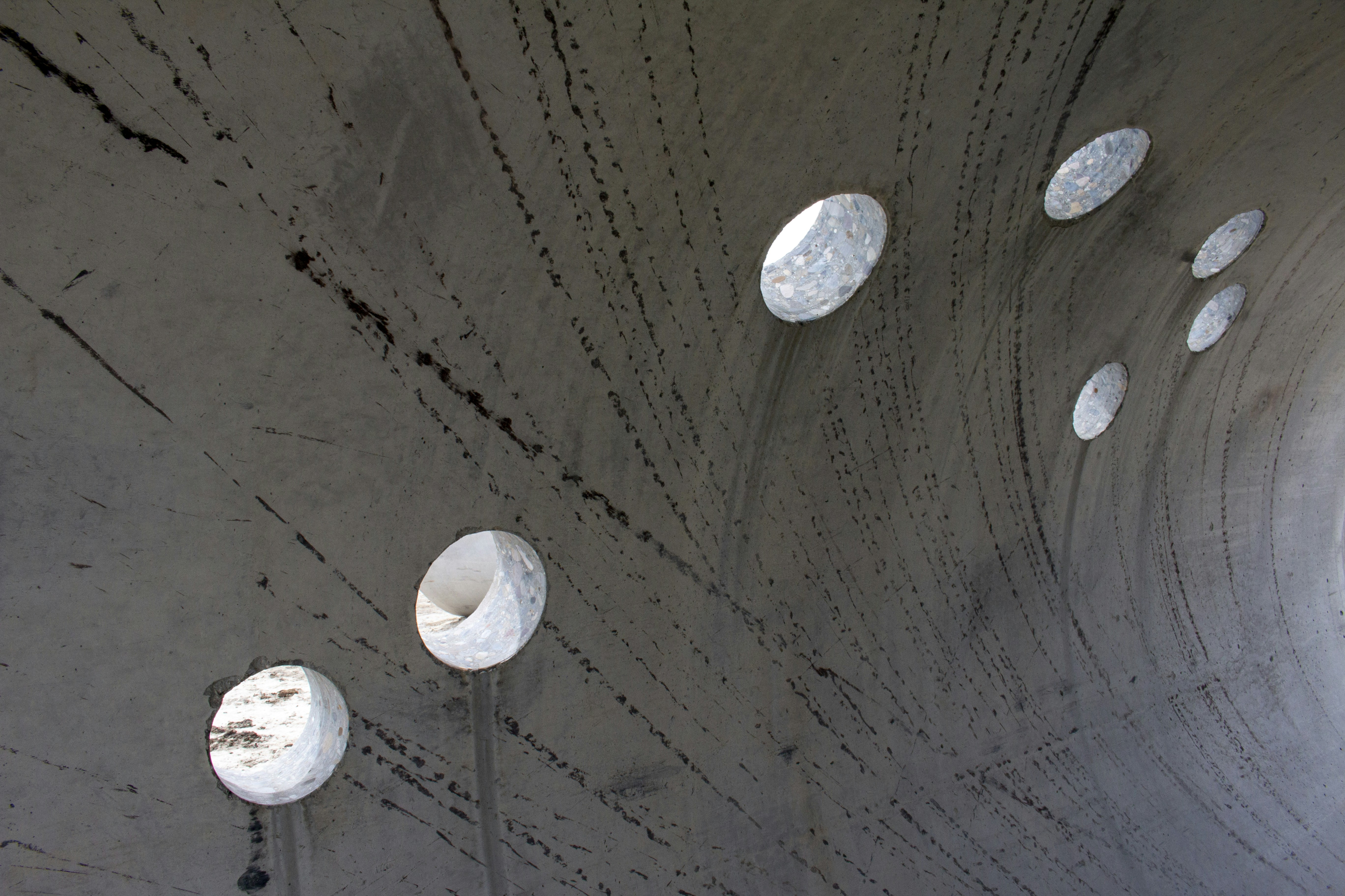 Sun Tunnels Pictures Download Free Images On Unsplash