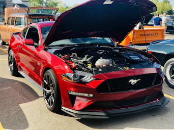 red Ford Mustang