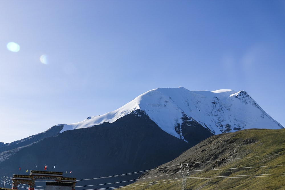 icy mountain scnery