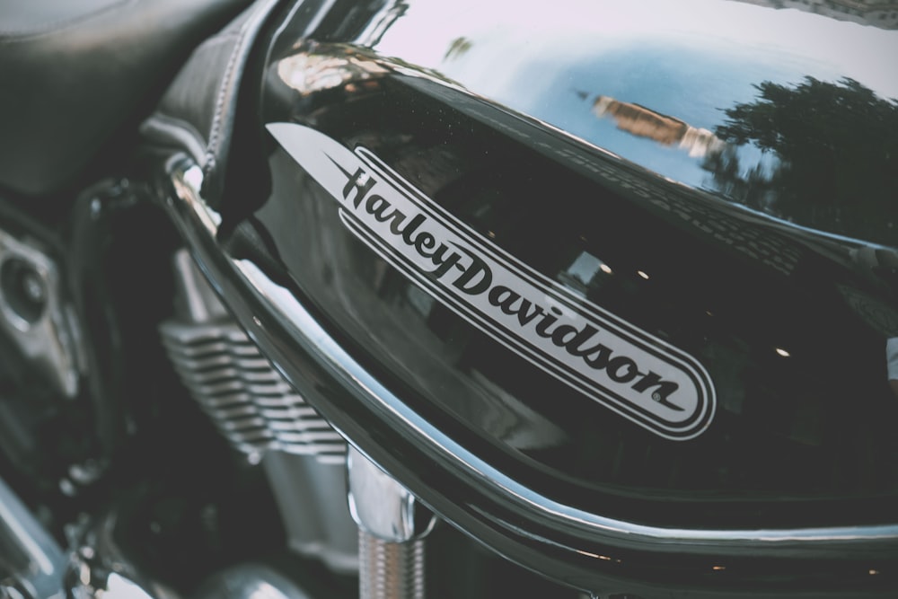 black and gray Harley-Davidson motorcycle