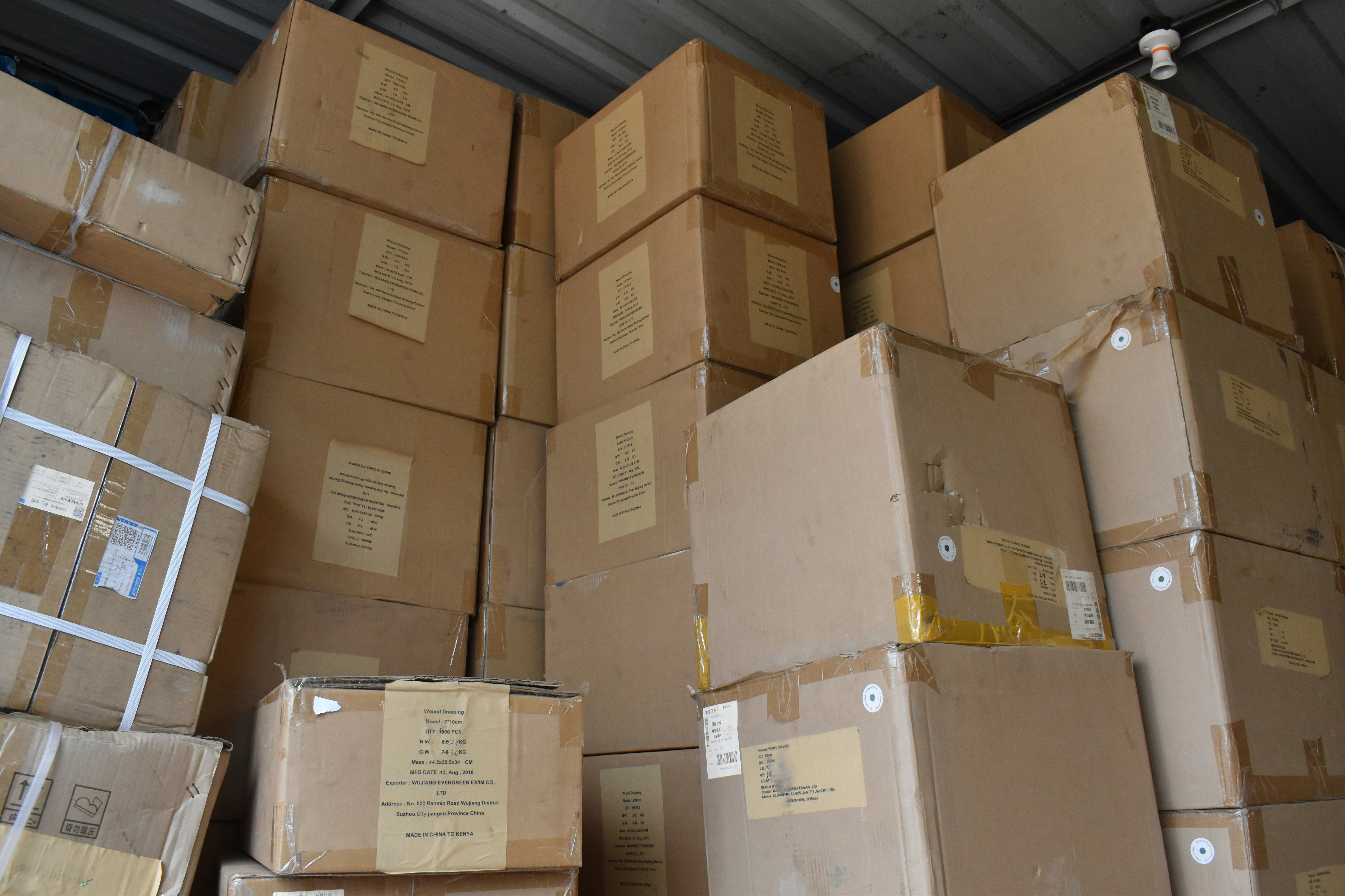 Bí Quyết Bảo Quản Giấy Carton Tránh Hư Hại