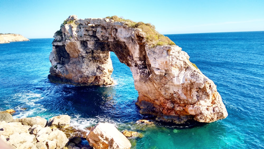 formazione di pietre ad arco