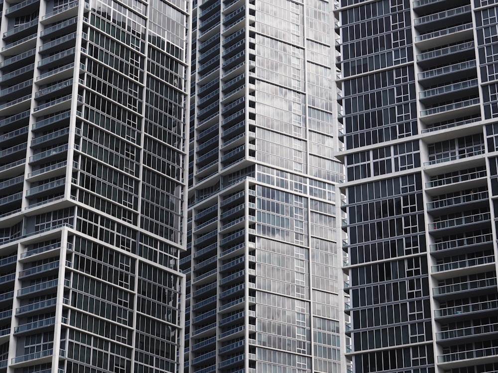 close-up photography of high-rise building