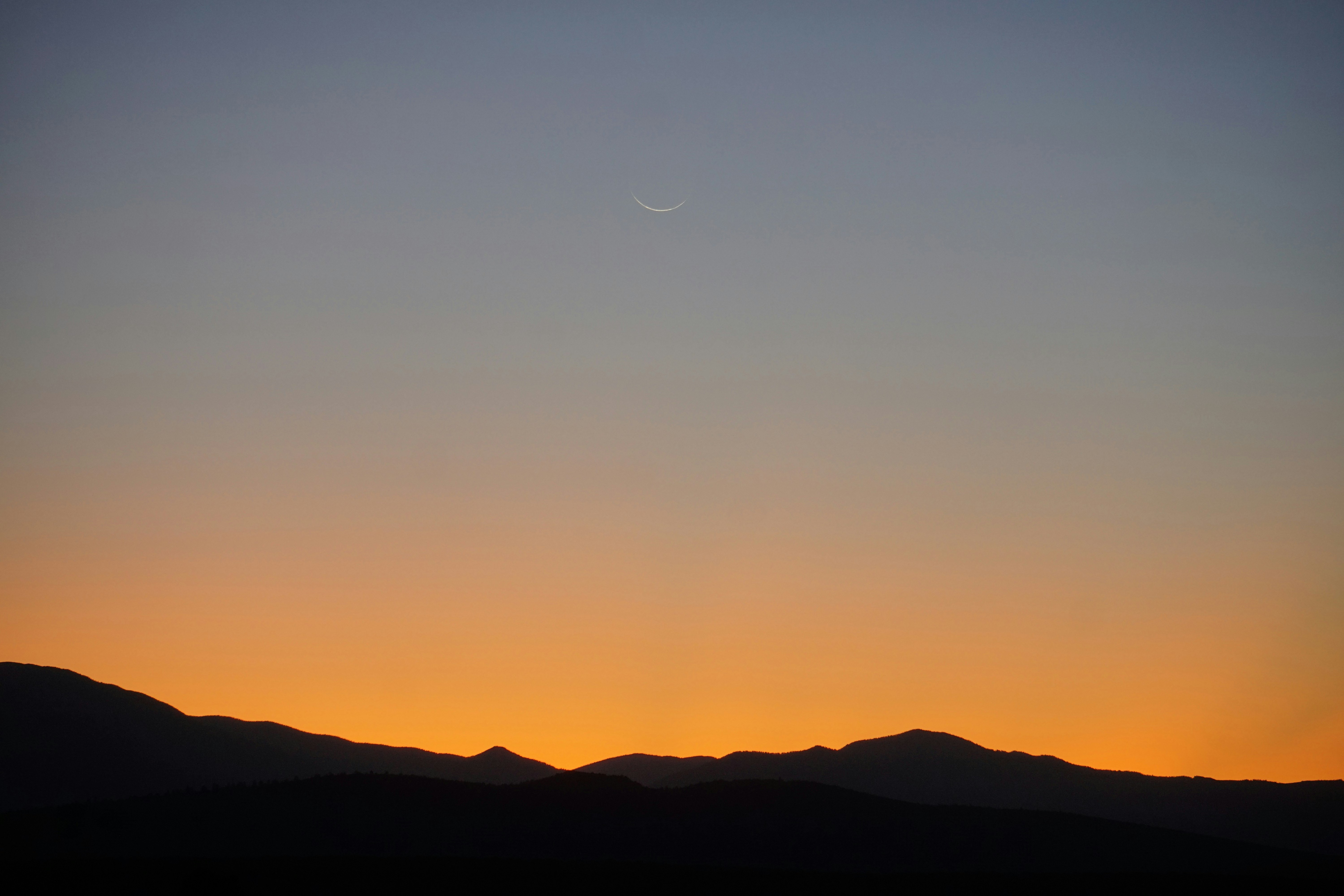 New Day, Old Moon

The waning crescent moon rises for the last time of the cycle on Aug 29, 2019. It disappeared into the daylight soon after.