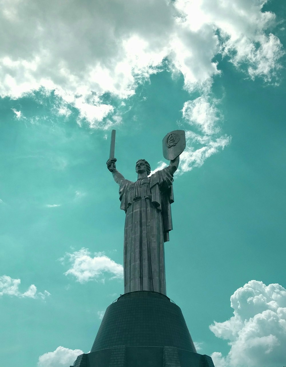 O Monumento da Pátria, Ucrânia