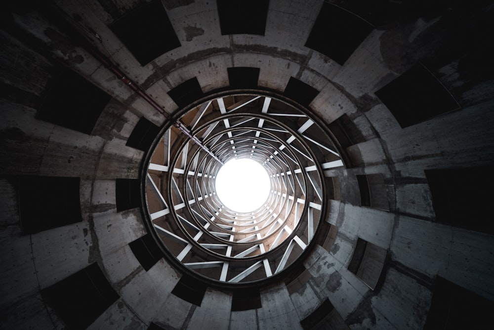 a round window in the center of a concrete structure