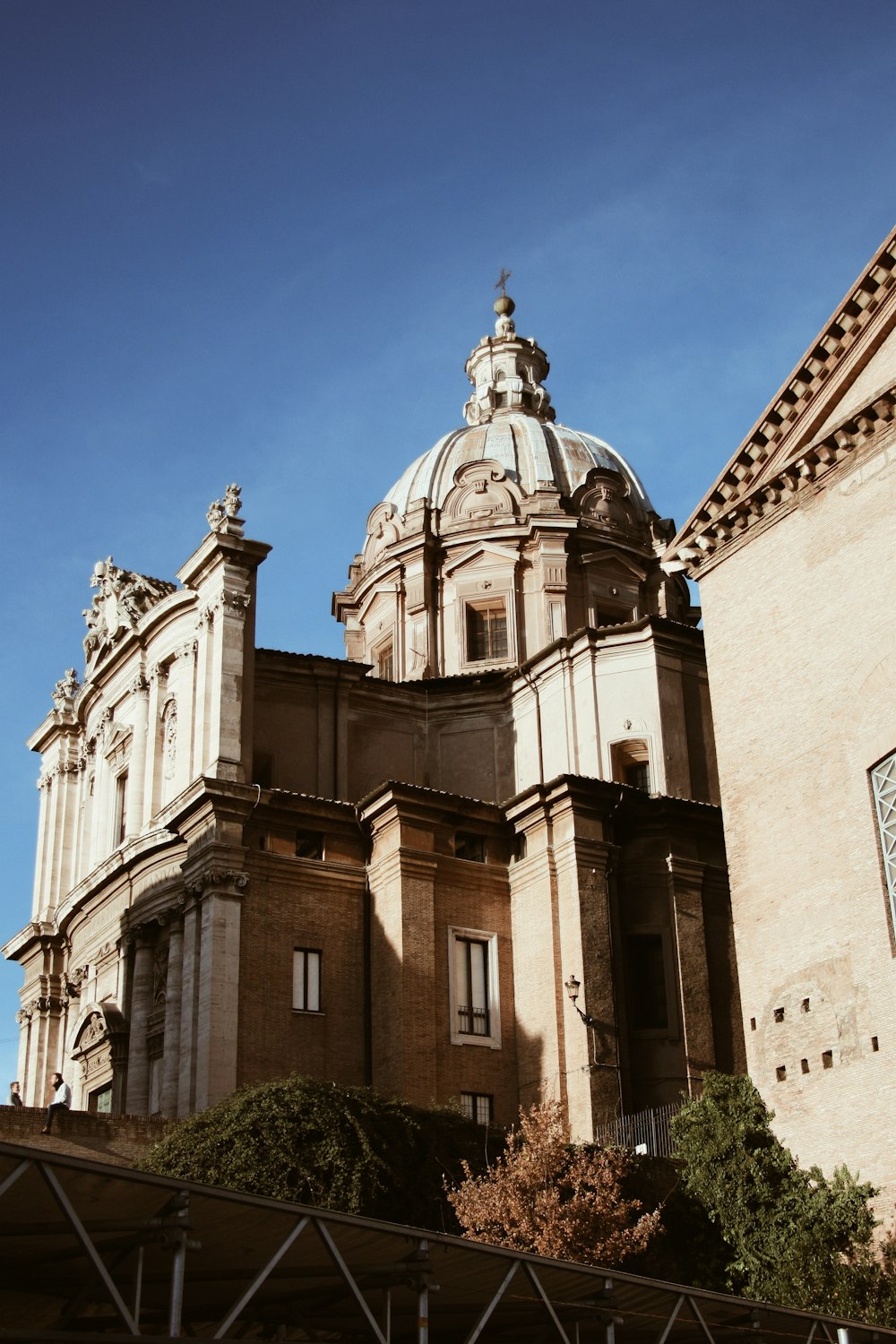 brown dome structure