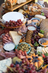 shallow focus photo of grape fruits