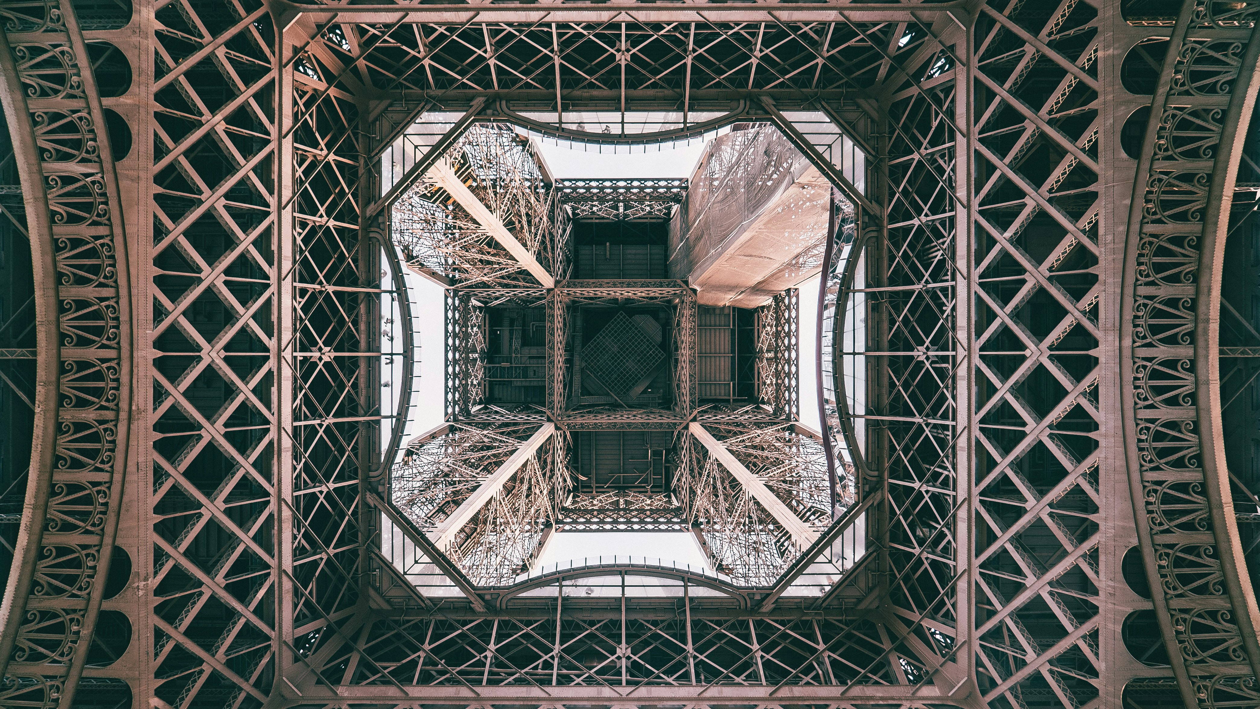 Eiffel Towel up view