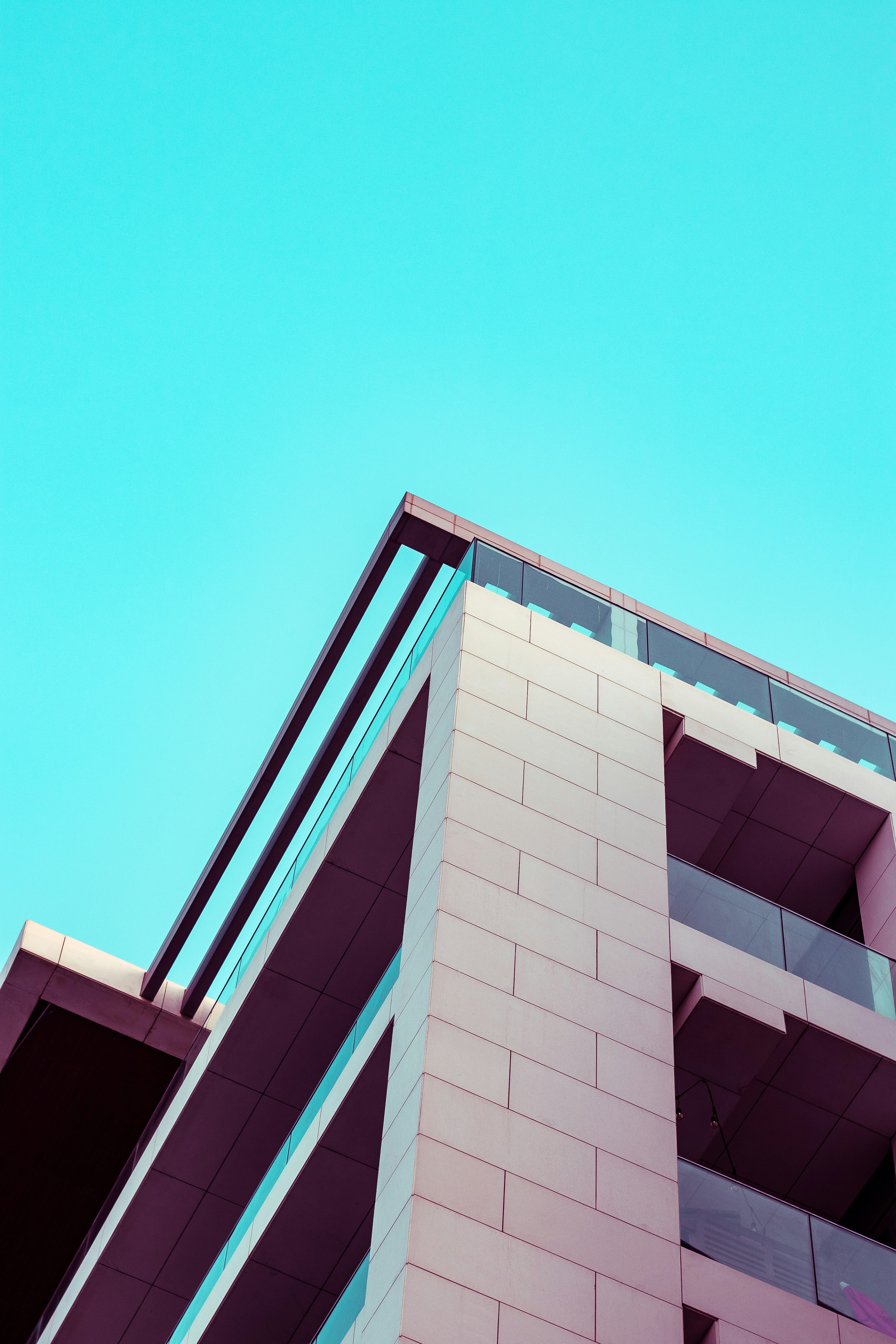 Photo by malikshibly