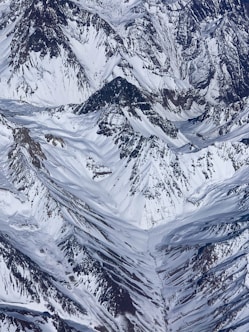 glacier mountain during daytime