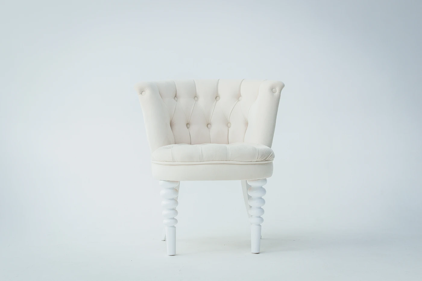 Tufted accent