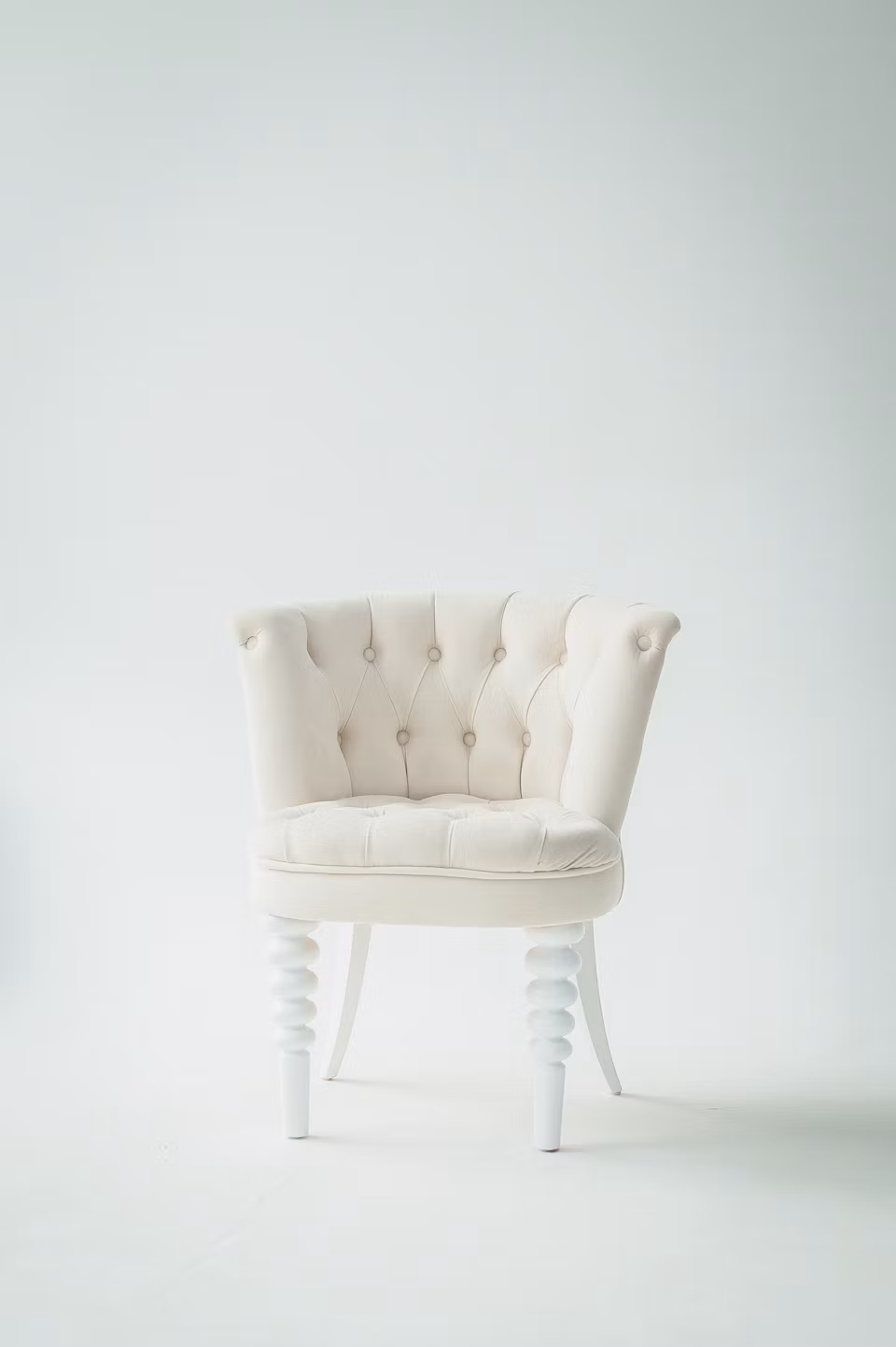 Furniture & Objects