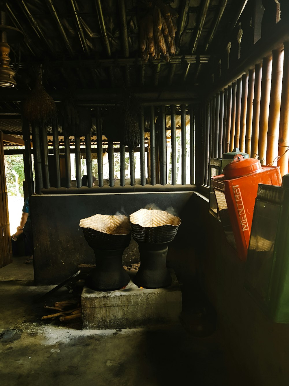 two black pots in shade