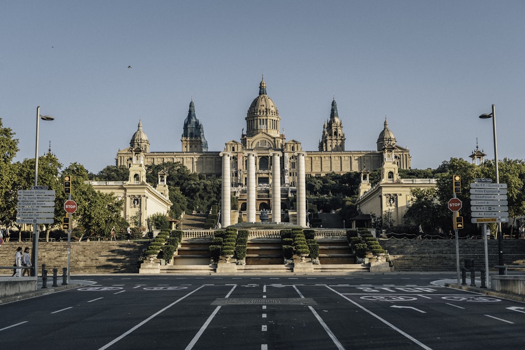 white concrete building, Museu Nacional d