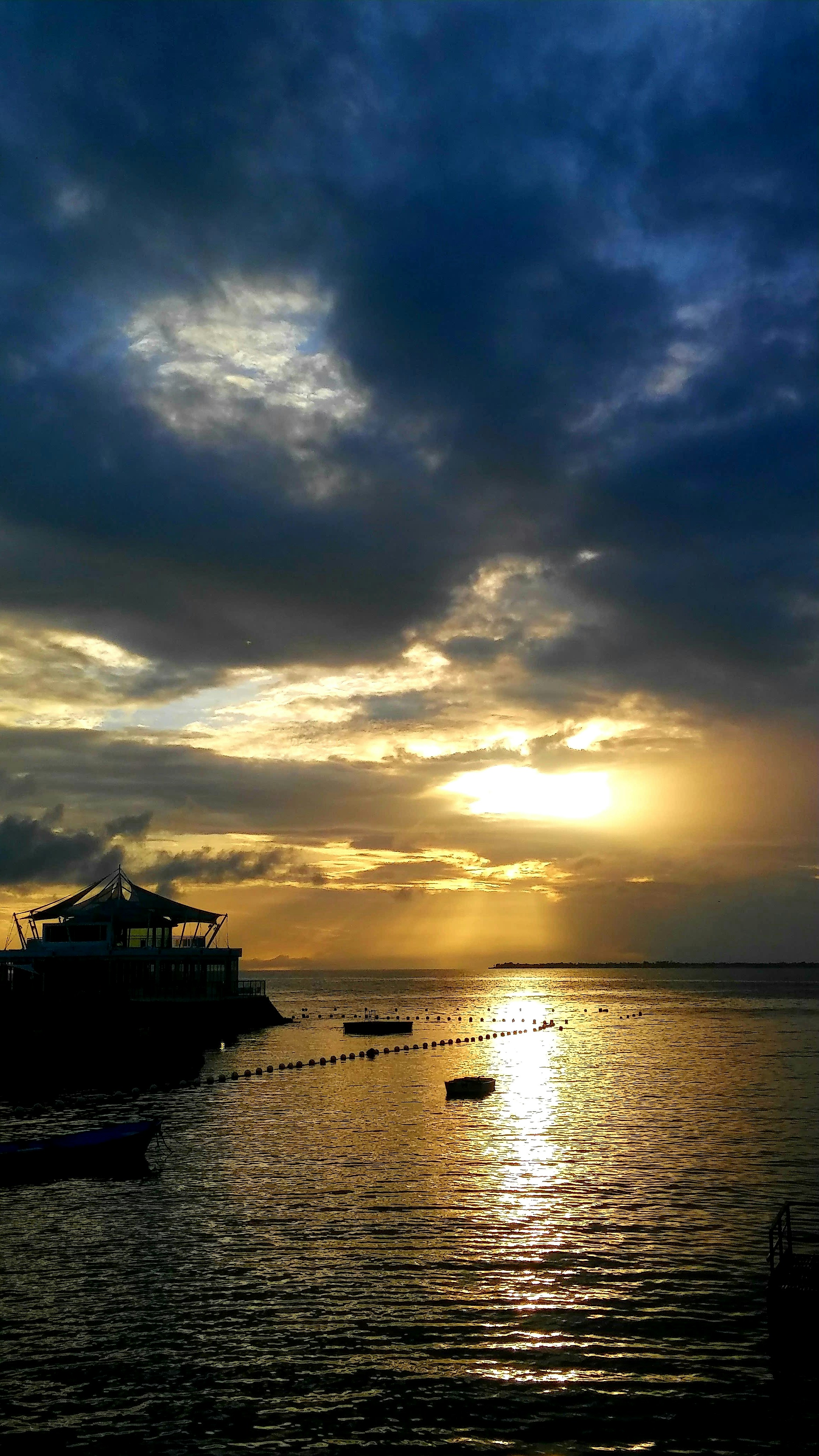 Photo by frogman39