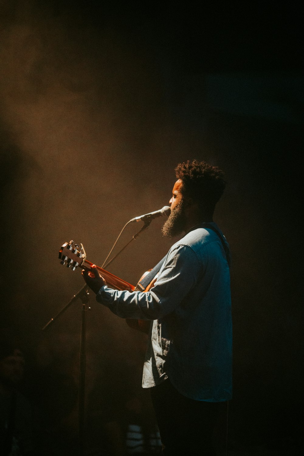 man singing photography