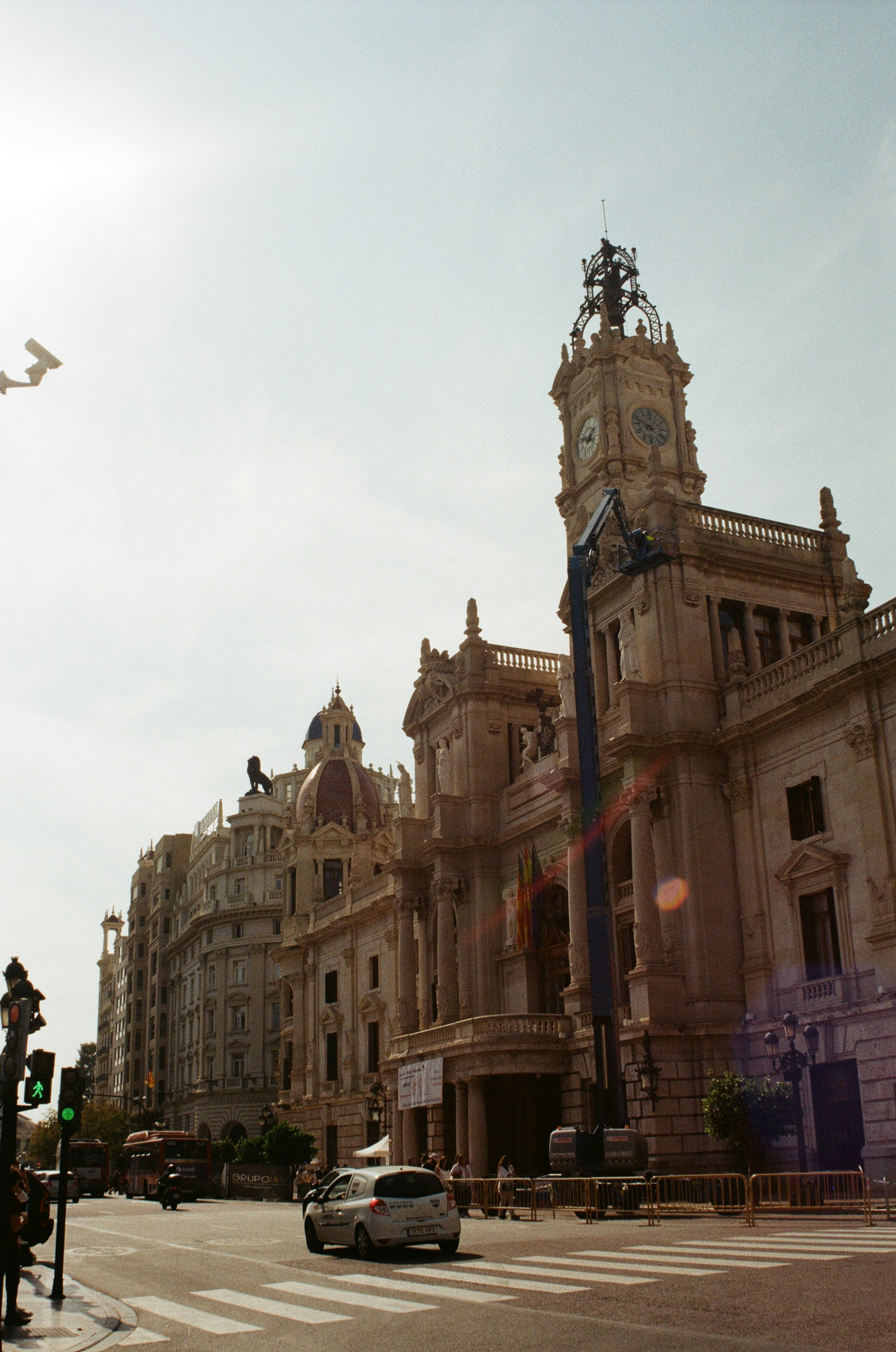 Valencia's Historic City Center photo 2