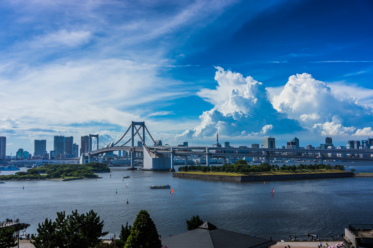 A calm waterfront view of Tokyo Bay near Odaiba
