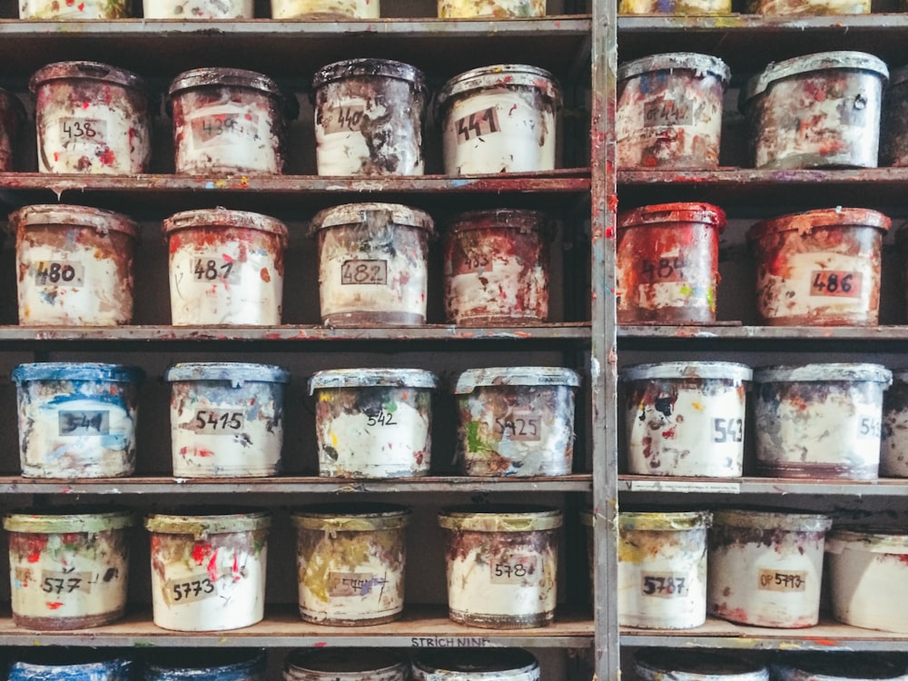 containers in shelf