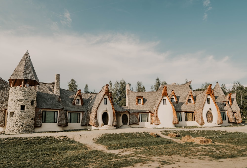 brown stone house