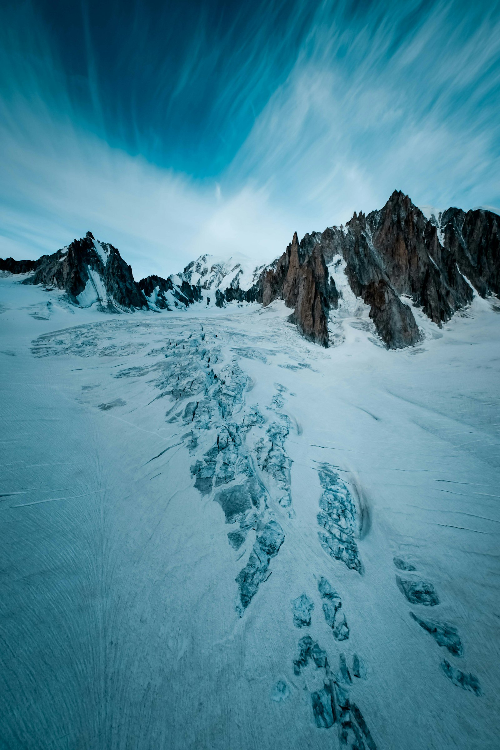 Fujifilm XF 8-16mm F2.8 R LM WR sample photo. Land covered in snow photography