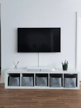 Pixure Arc OLED Smart TV thumbnail 1