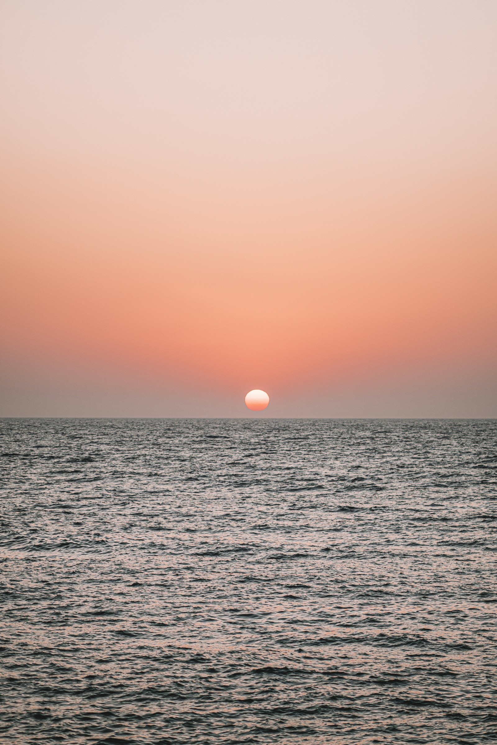 Sony a6300 + Sony FE 85mm F1.8 sample photo. Golden hour in sea photography