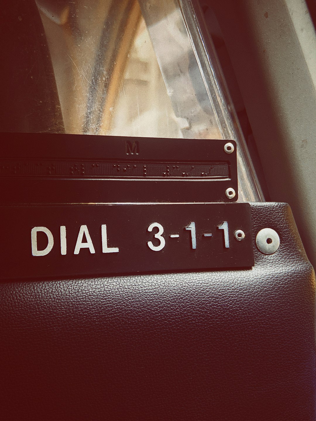 dial 3-1-1