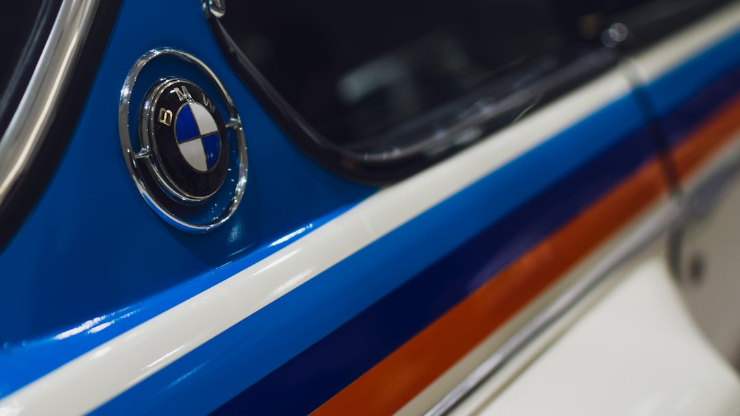 close-up photography of BMW logo