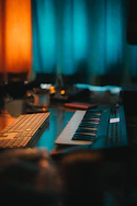 close-up photography of white and black electronic keyboard