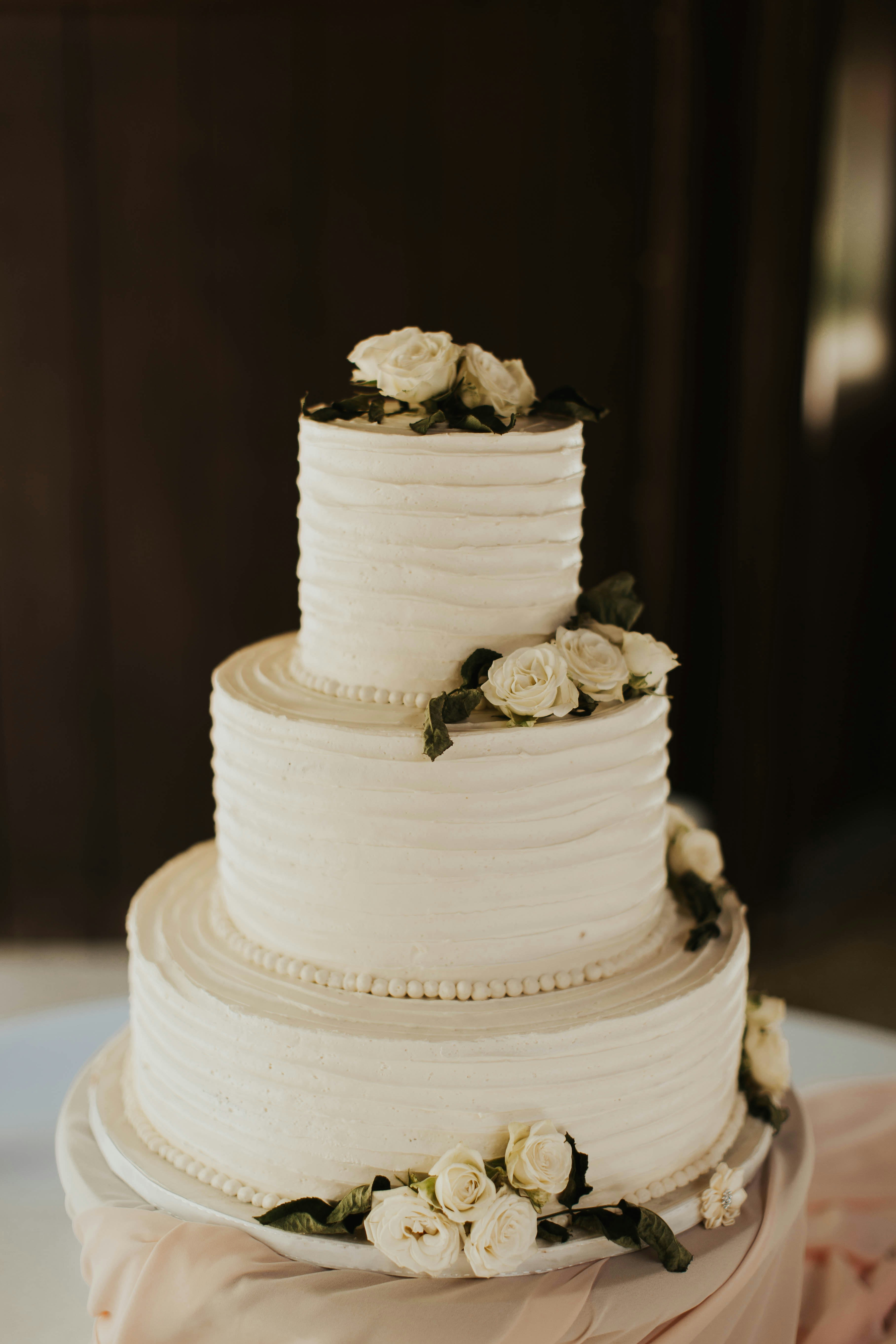 White Cake Pictures Download Free Images on Unsplash