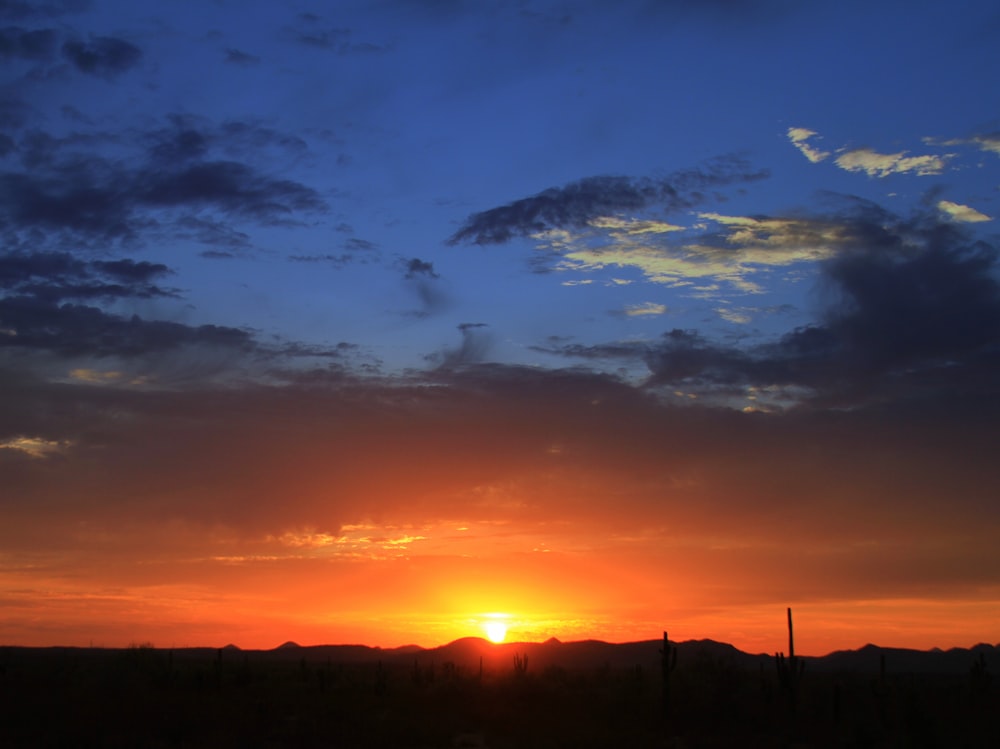 sunset over horizon