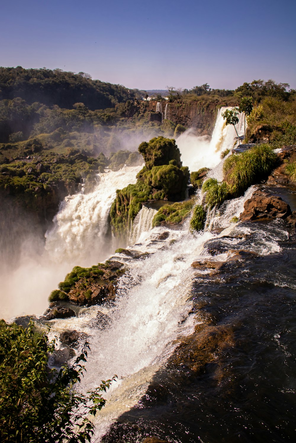 waterfalls during daytime